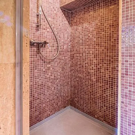 Duplex St Pere Onyarapartamentscom 지로나